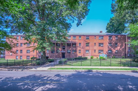 255-271 South Harrison Street 1-2 Beds Apartment for Rent - Photo Gallery 13